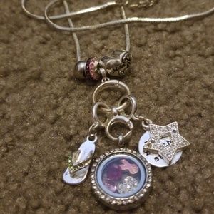 Pandora chain and charms set